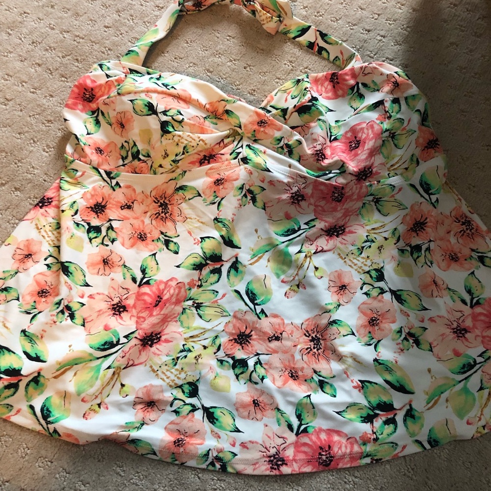 Floral plus size tanking top